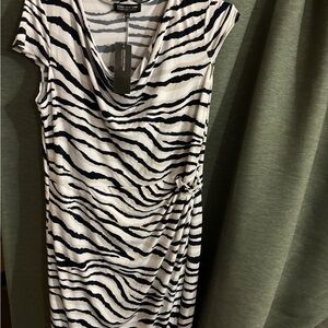 Jones New York Zebra Stripe Midi Dress